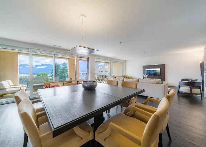 Luxury View & Center Of By Guestlee Apartament Montreux