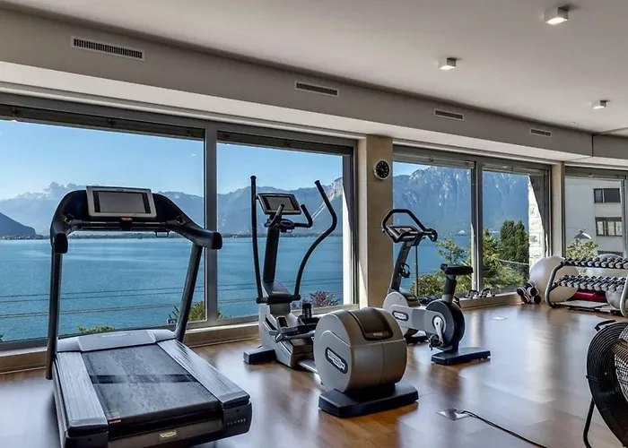 Luxury View & Center Of By Guestlee Διαμέρισμα *