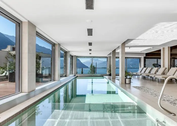 Luxury View & Center Of By Guestlee