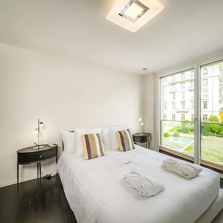 Luxury View&center Of By Guestlee *