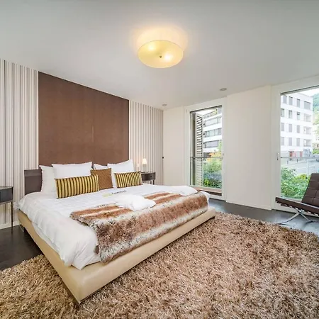 Luxury View & Center Of By Guestlee * Montreux